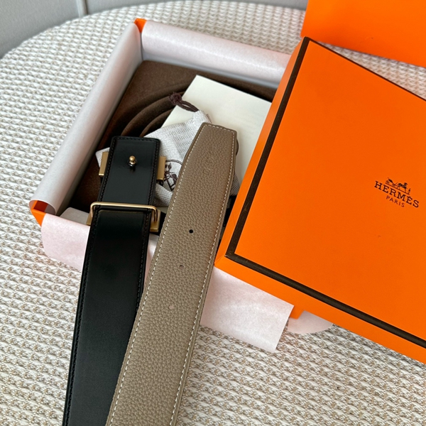 エルメス激安ベルト背面デザイン